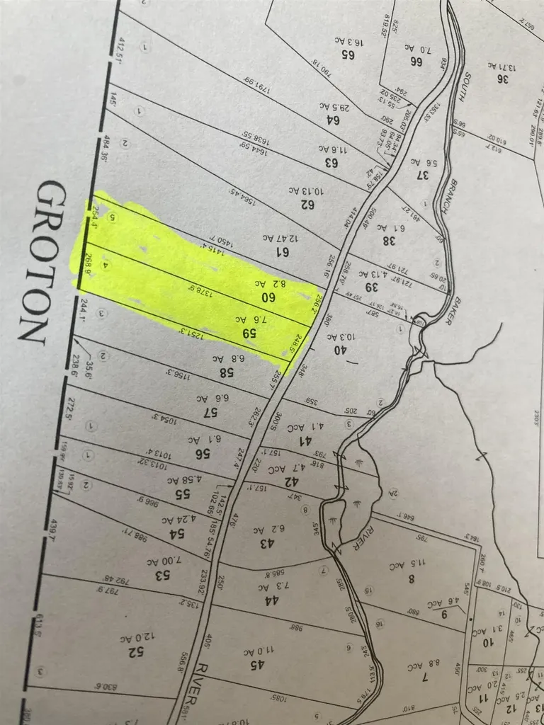 4 &5 River Road Dorchester NH 03266