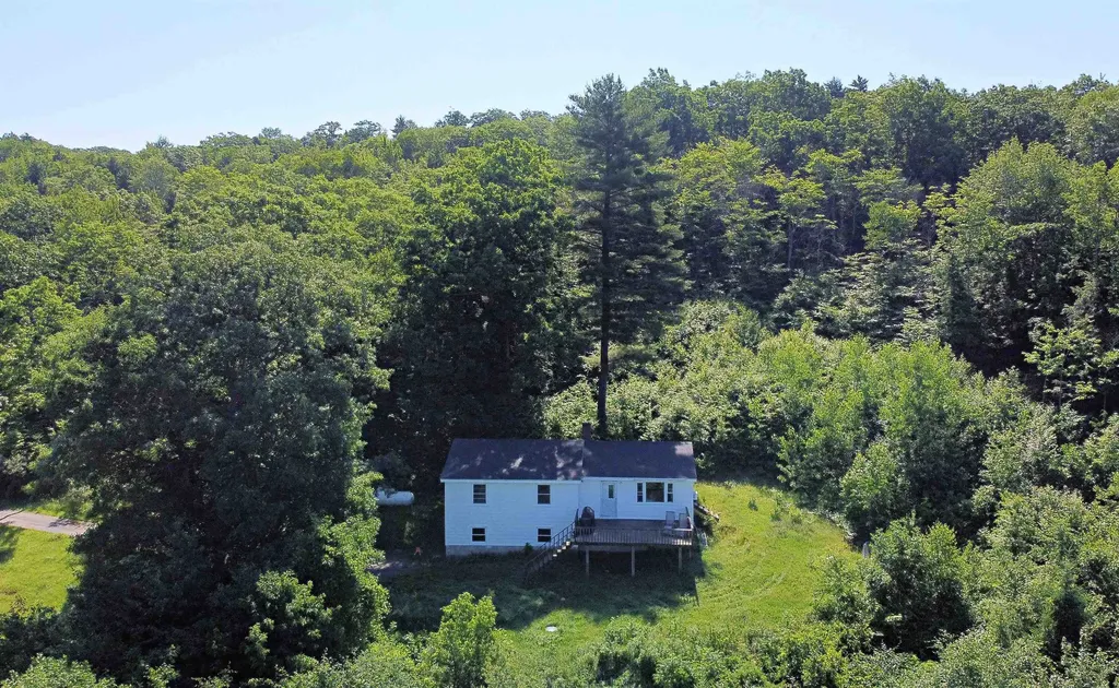 441 Tower Road Barnet VT 05821