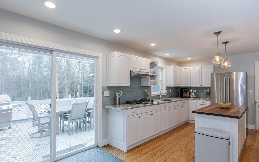 12 Winch Hill Road Swanzey NH 03446