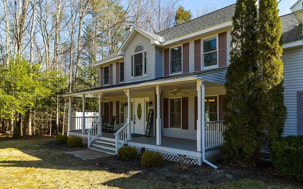 12 Winch Hill Road Swanzey NH 03446