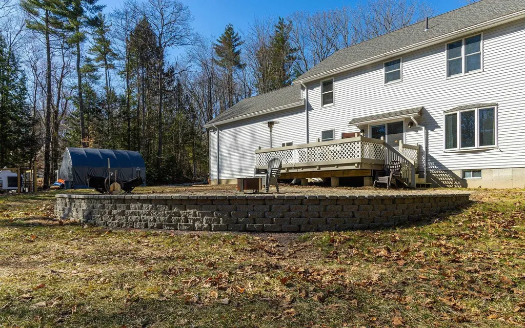 12 Winch Hill Road Swanzey NH 03446