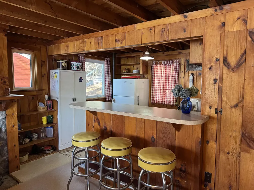 18 Donald Drive Alton NH 03810