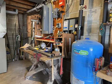 18 Donald Drive Alton NH 03810