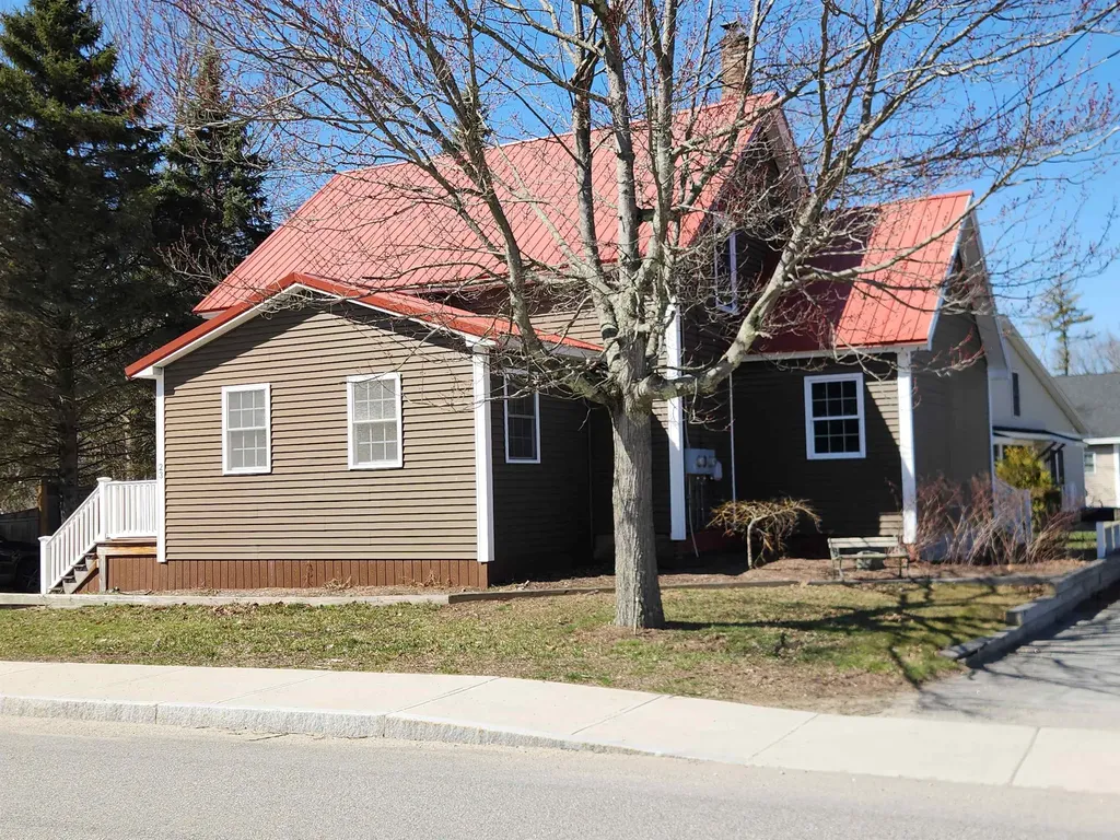 23 West Street Swanzey NH 03446