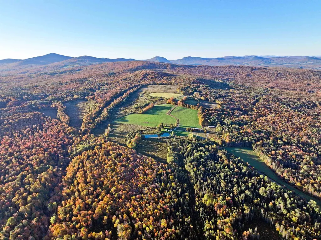 849 Mount Bess Road Charleston VT 05872