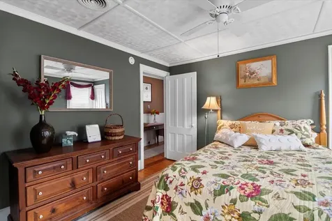 218 Union Street Bennington VT 05201