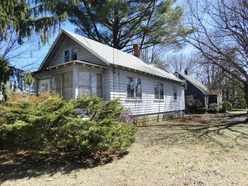 19 Russell Street Keene NH 03431