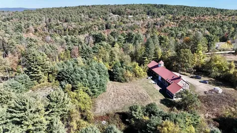 22 Stonewall Drive Farmington NH 03835