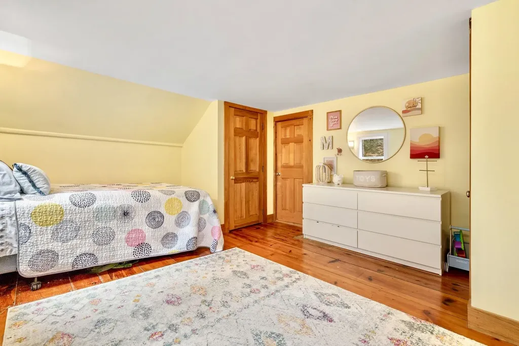 141 Colby Crossing Road Henniker NH 03242