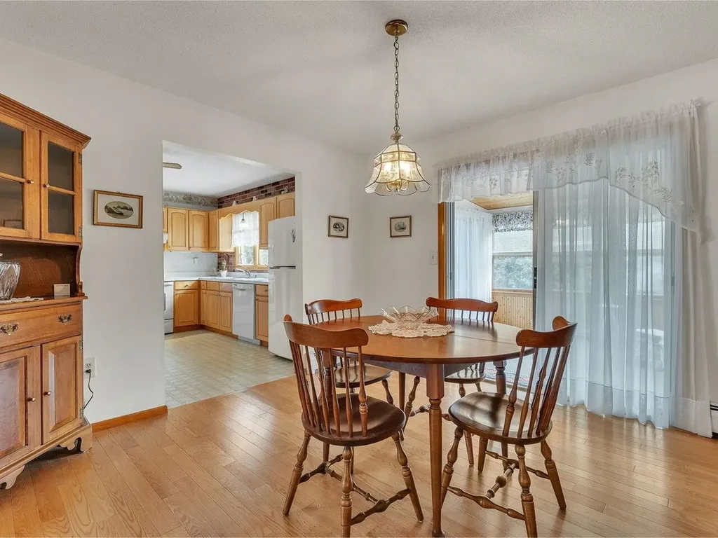 10 Woodland Place South Burlington VT 05403