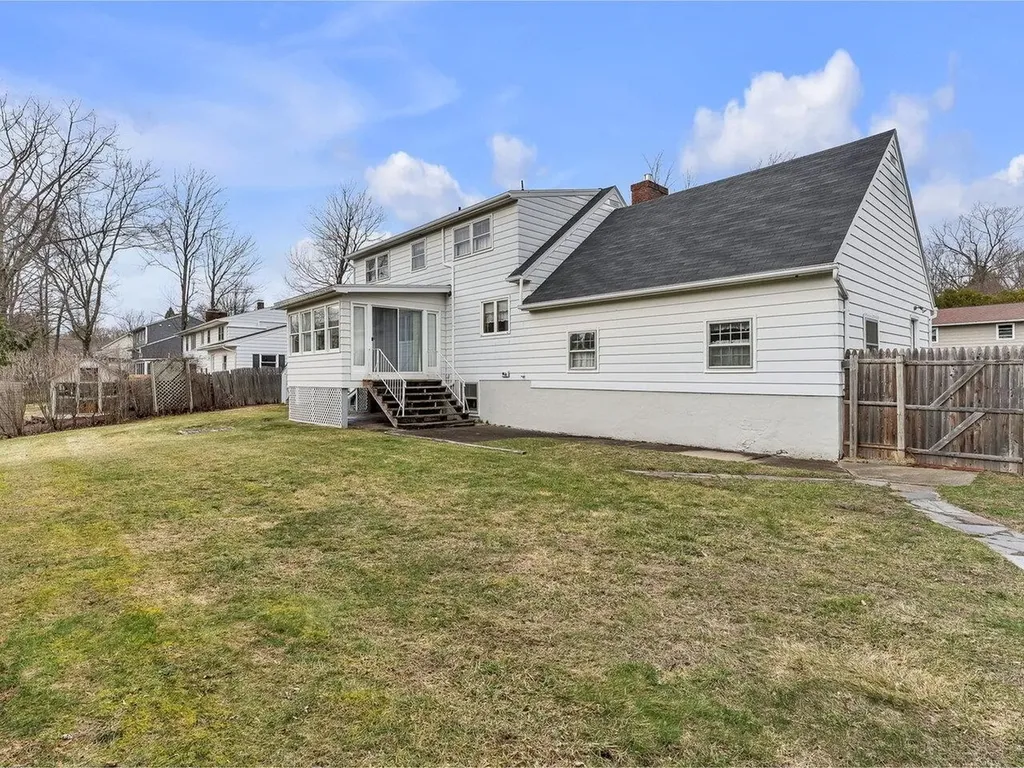 10 Woodland Place South Burlington VT 05403