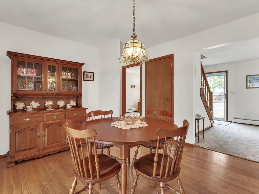 10 Woodland Place South Burlington VT 05403