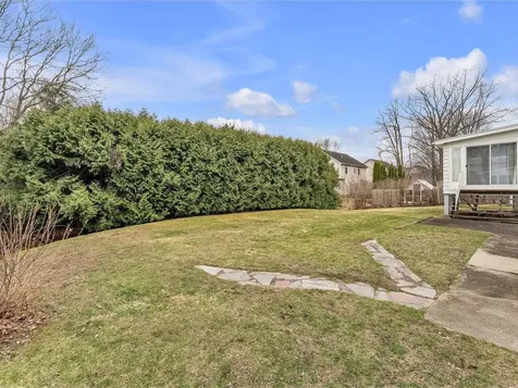 10 Woodland Place South Burlington VT 05403