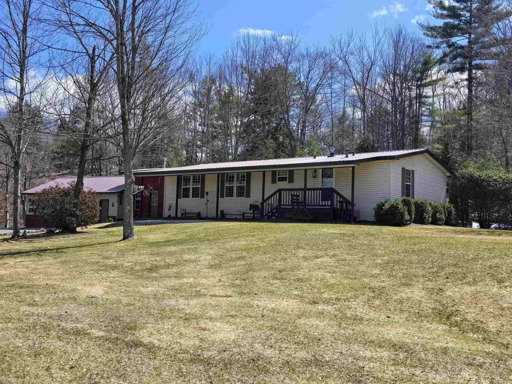 1616 Benton Road Haverhill NH 03774