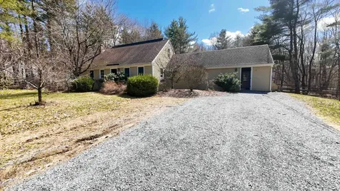 172 Carlen Street Manchester VT 05255