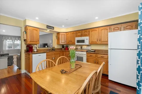 3020 Brown Avenue Manchester NH 03103