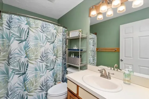 3020 Brown Avenue Manchester NH 03103