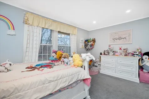 3020 Brown Avenue Manchester NH 03103