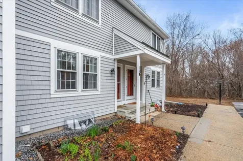 3020 Brown Avenue Manchester NH 03103