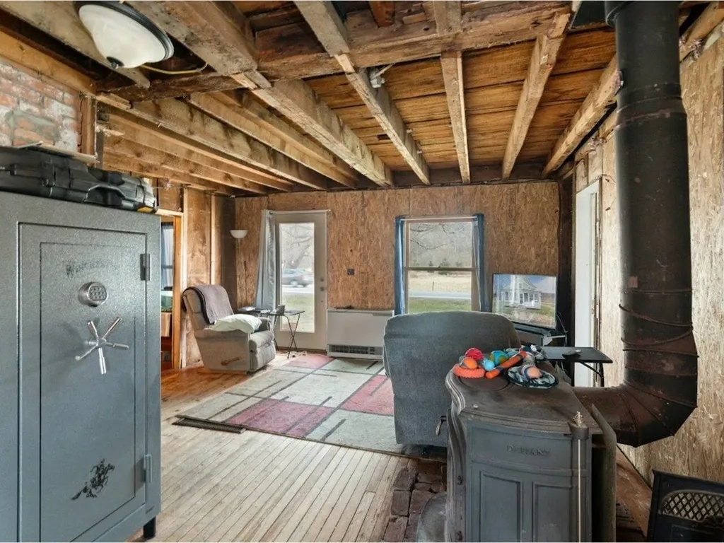 1360 South 116 Road Bristol VT 05443