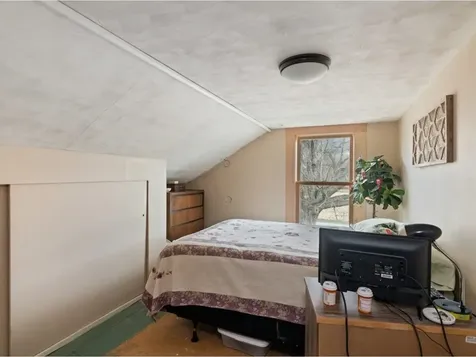 1360 South 116 Road Bristol VT 05443