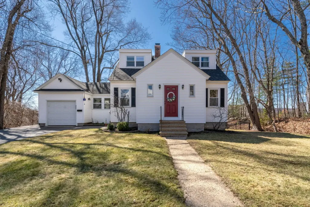 490 North Bay Street Manchester NH 03104