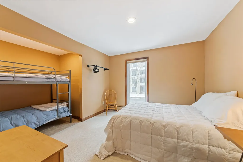 4 L Trailside Village Way Dover VT 05356