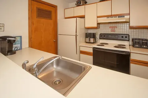 6 G Northbrook Village Way Dover VT 05356