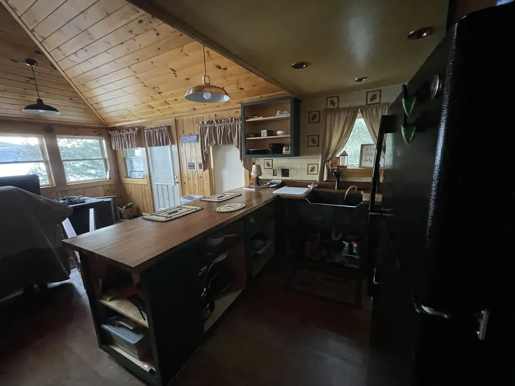 592 Cottage Road Averill VT 05901