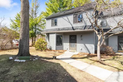 22 Chelsea Circle South Burlington VT 05403-7260