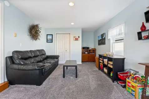 7 Beaudoin Street Bedford NH 03110