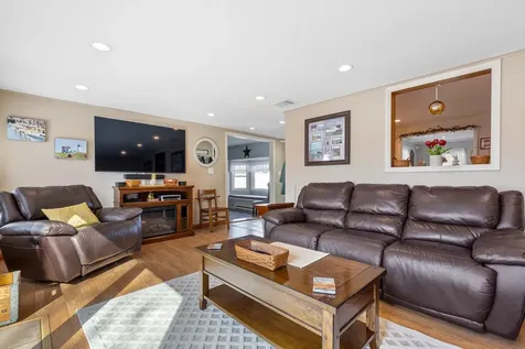 7 Beaudoin Street Bedford NH 03110