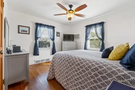 7 Beaudoin Street Bedford NH 03110