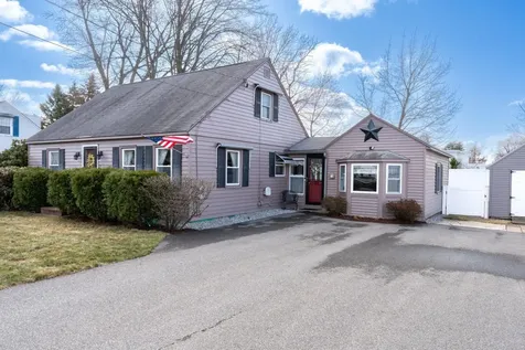 7 Beaudoin Street Bedford NH 03110