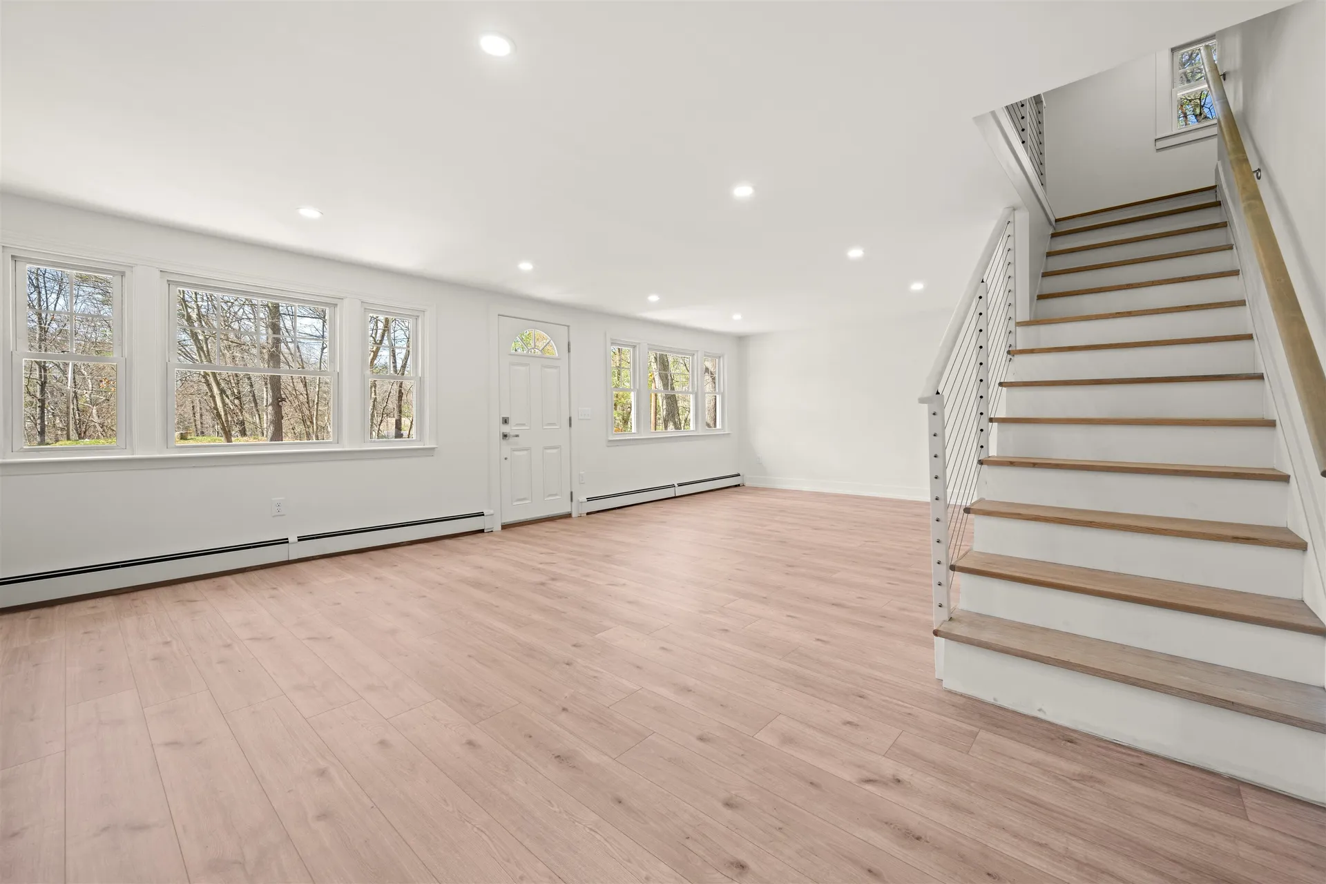 3 Roux Avenue Salem NH 03079