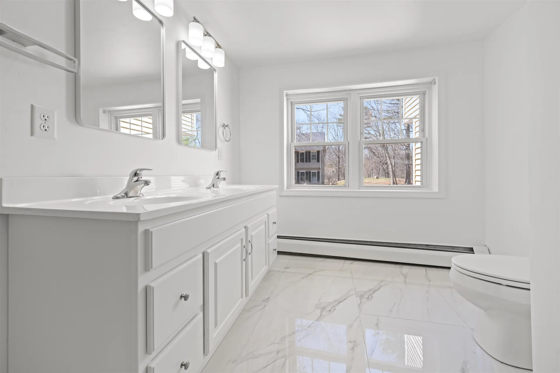 3 Roux Avenue Salem NH 03079