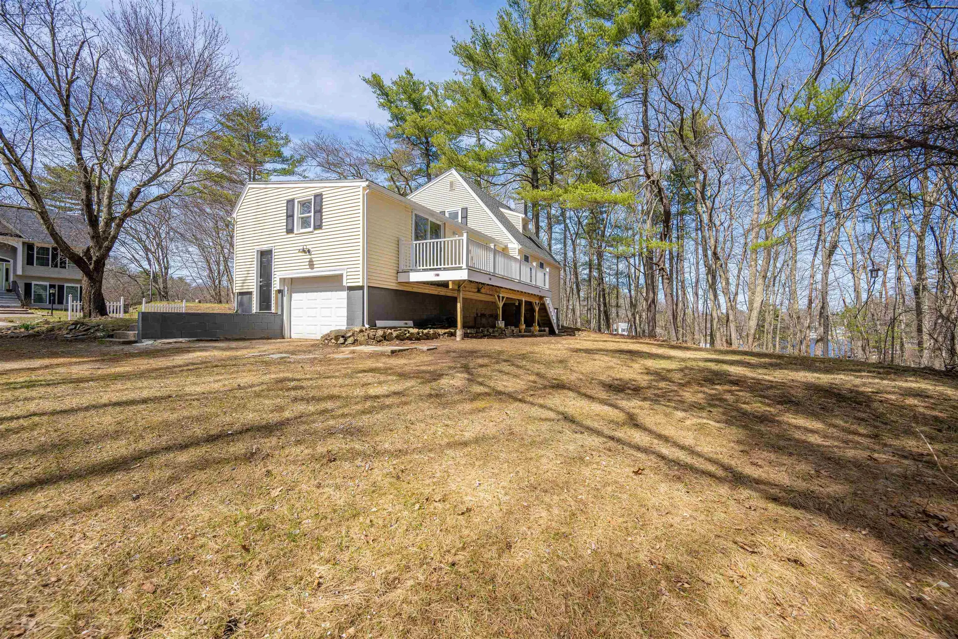 3 Roux Avenue Salem NH 03079