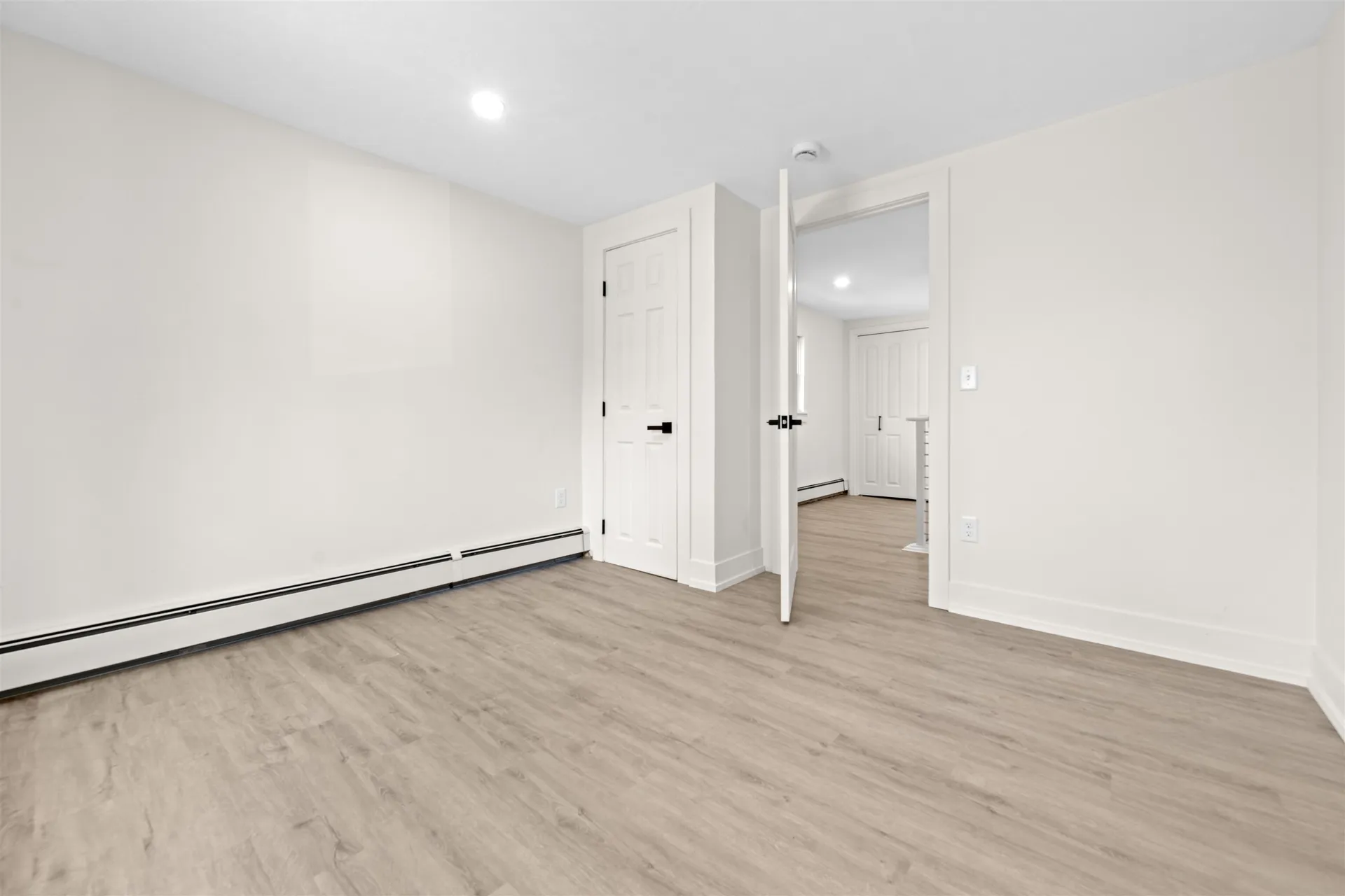 3 Roux Avenue Salem NH 03079