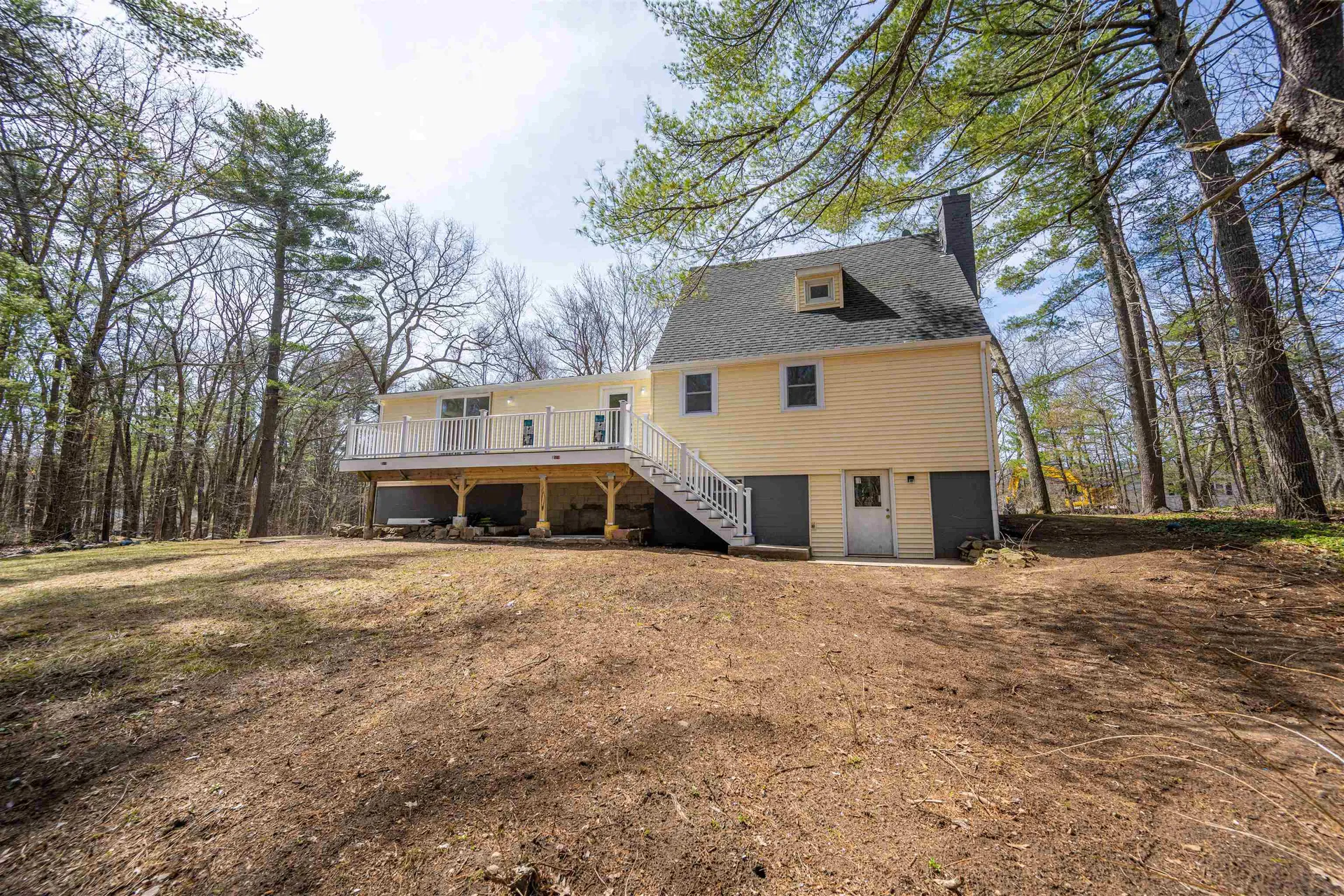 3 Roux Avenue Salem NH 03079