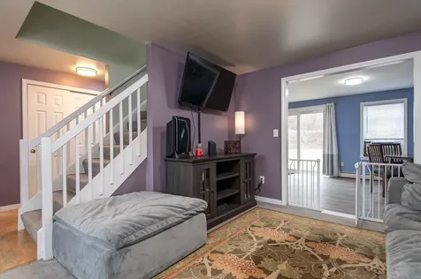 146 Sherwood Circle Brattleboro VT 05301