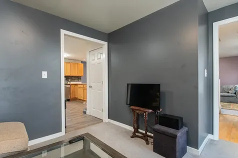 146 Sherwood Circle Brattleboro VT 05301