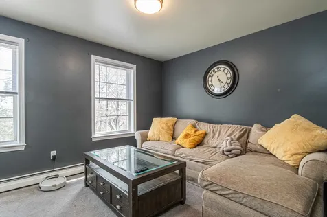 146 Sherwood Circle Brattleboro VT 05301