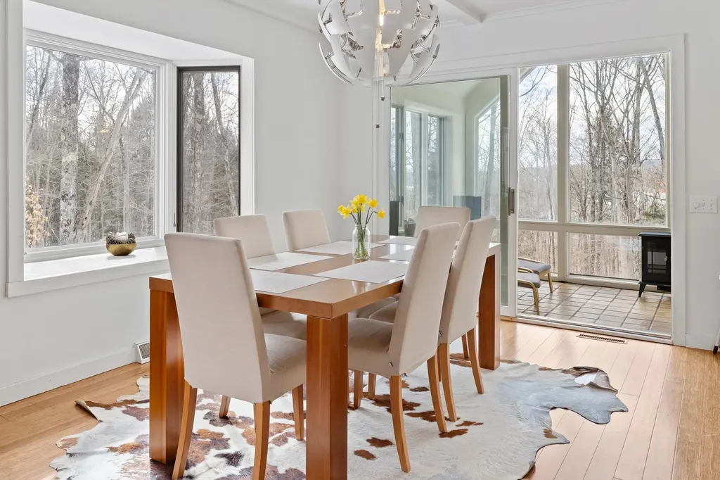 1029 Baker Turn Hartford VT 05059