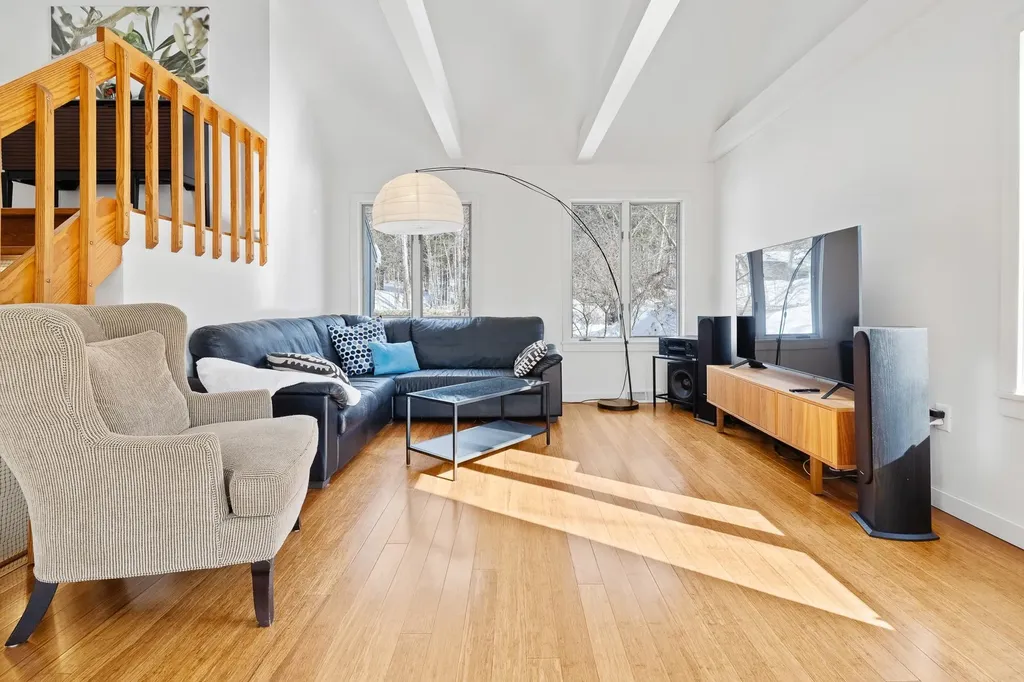 1029 Baker Turn Hartford VT 05059