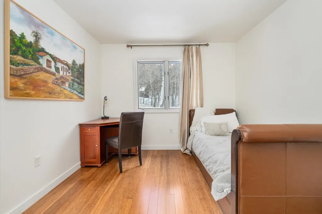 1029 Baker Turn Hartford VT 05059