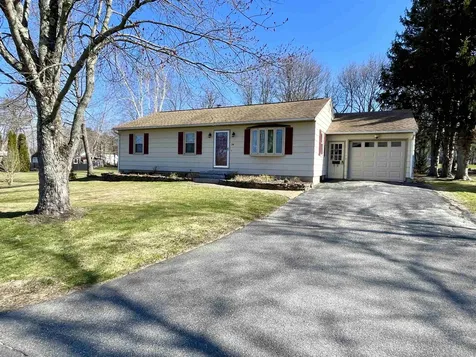 34 Adams Avenue Rochester NH 03867