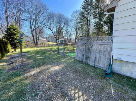 34 Adams Avenue Rochester NH 03867