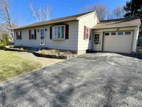 34 Adams Avenue Rochester NH 03867