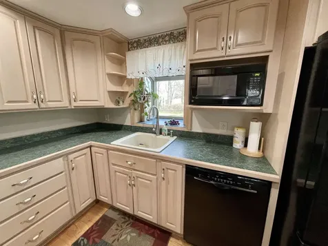34 Adams Avenue Rochester NH 03867