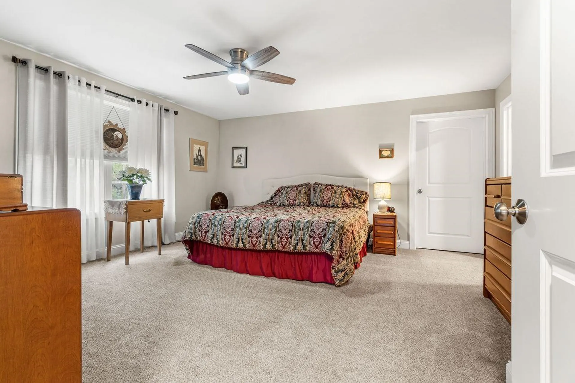 8 Strawberry Lane Hooksett NH 03106